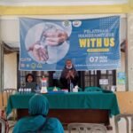 Peduli Masyarakat, Mahasiswa KKN UIN Walisongo Adakan Pelatihan Pembuatan Hand Sanitizer