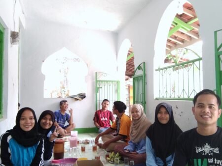 Mahasiswa UIN Walisongo Sosialisasikan Tips Menjaga Kesehatan Mental