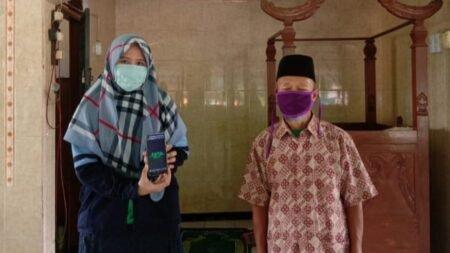 KKN dari Rumah, Mahasiswa UIN Walisongo Upayakan Kaliberasi Jam Masjid