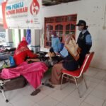 Gandeng pemuda PPK dan PMI, Mahasiswa KKN UIN Walisongo mengadakan kegiatan Donor Darah