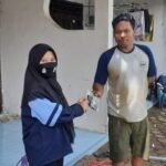 Mahasiswa KKN UIN Walisongo Semarang Bagikan Masker Sablon Gratis