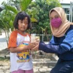 Mahasiswa KKN UIN Walisongo Bagikan Minuman Sehat Susu Kedelai