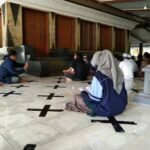 Ziarah ke Makam Sunan Kalijaga Warnai Pelaksanaan KKN UIN Walisongo