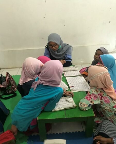 Mahasiswa KKN UIN Walisongo Lakukan Pendampingan Mengaji