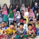 Cegah covid-19, Mahasiswa KKN UIN Walisongo Bagikan Masker