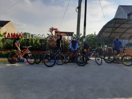 Gowes Santai Bersama Mahasiswa UIN Walisongo Semarang