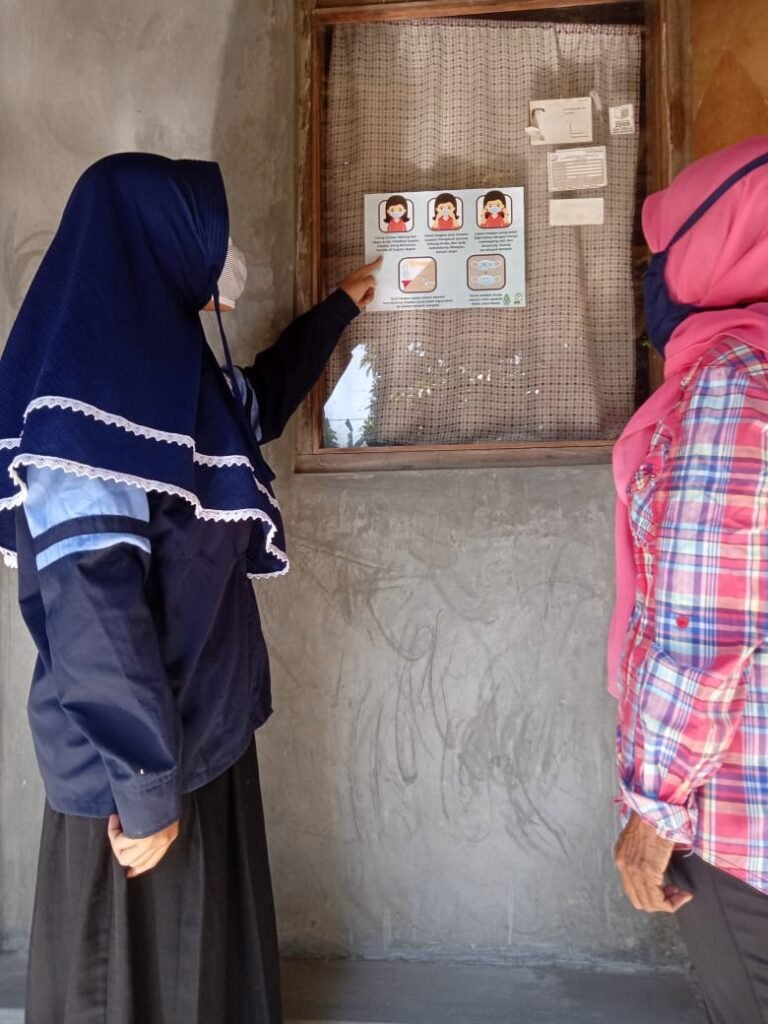Mahasiswa KKN UIN Walisongo Adakan Sosialisasi Pemakaian Masker
