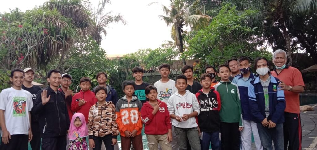 Perkuat Daya Imun, Mahasiswa KKN Adakan Eenang Bersama Anak Panti Asuhan