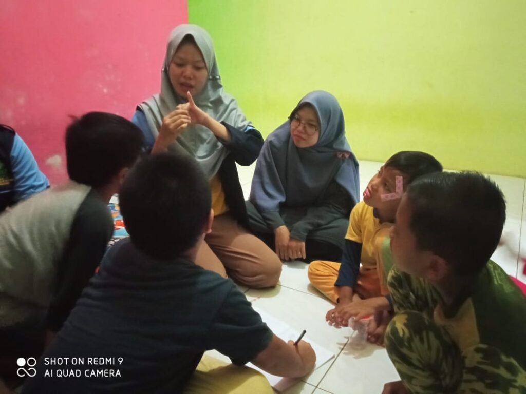 Adakan Belajar Bersama dari Rumah di Tengah Pandemi