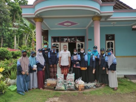 Aksi Peduli Covid-19, Posko 61 Adakan Baksos di Kelurahan Pesantren
