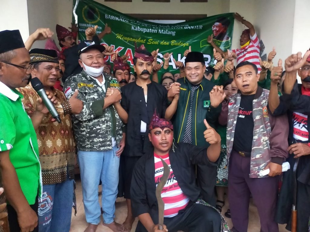 DPAC BARIKADE Gus Dur Kecamatan Bantur Komitmen Dukung SanDi