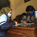 Mahasiswa KKN UIN Walisongo Lakukan Pendampingan Belajar