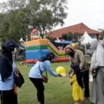 Mahasiswa KKN UIN Walisongo Bagikan Masker pada Masyarakat