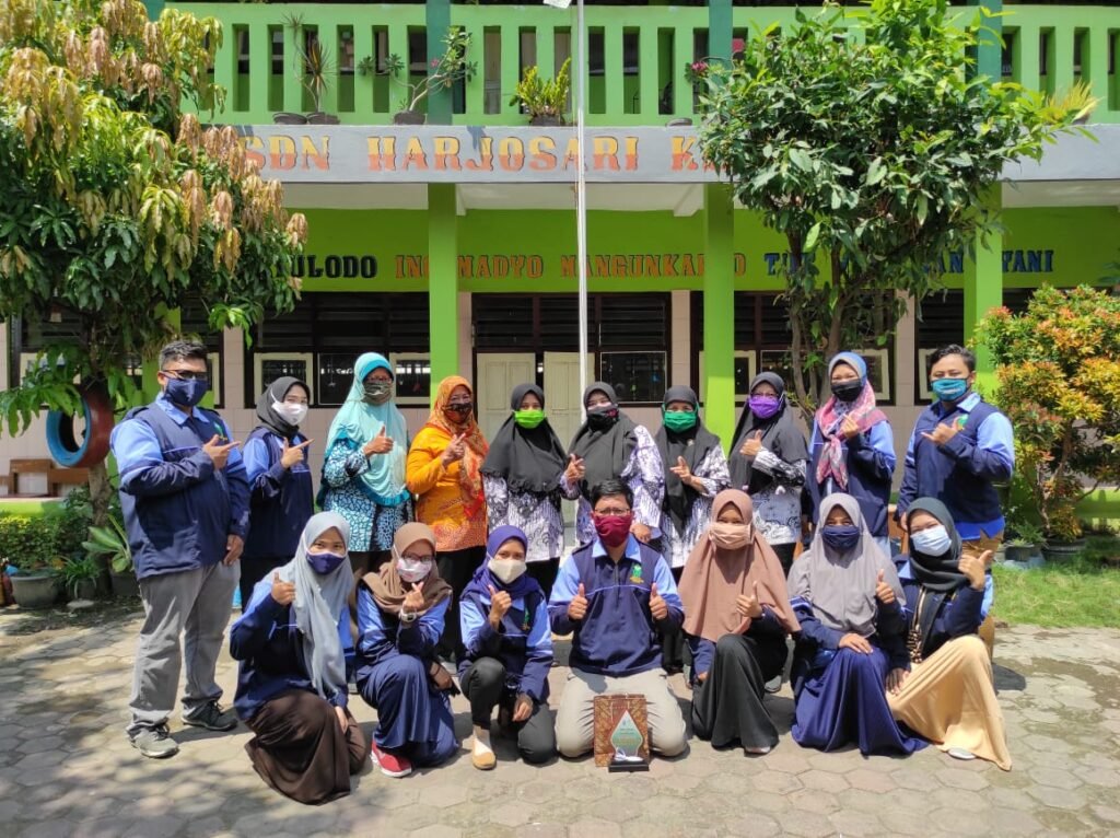 Mahsiswa UIN Walisongo Hadirkan Program Mahasiswa KKN Mengajar