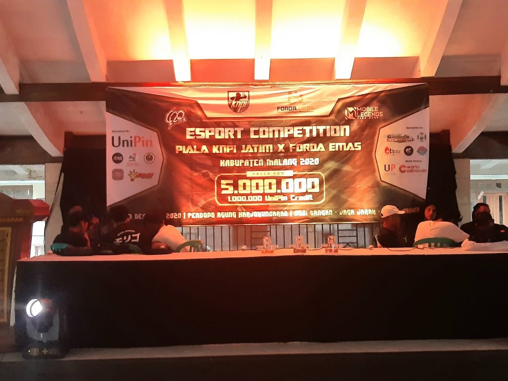 Babak 32 Besar, Kompetisi E-Sport Forda Emas x KNPI Jatim Berlangsung Seru