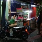 Pedagang Kaki Lima Keluhkan Aturan Jam Malam Kota Malang