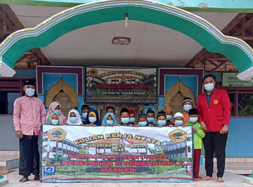 Mahasiswa KKN Untag Sosialisasikan Protokol Kesehatan pada Masyarakat
