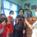 Sosialisasi Bisnis Online, Mahasiswa Untag Berdayakan UMKM Wedang Uwuh