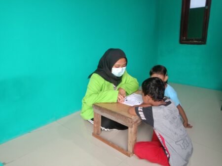 Mahasiswa UIN Walisongo Bantu Pembelajaran Anak Usia Dini