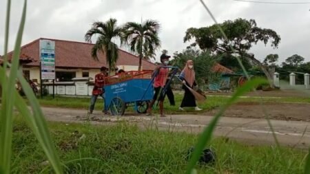 Mahasiswa UIN Walisongo Ajak Pemuda Peduli Lingkungan