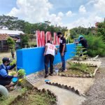 Gandeng Warga, Mahasiswa KKN UIN Walisongo Ubah Lahan Tempat Sampah Menjadi Taman