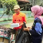 Berbagi Di Tengah Pandemi, Mahasiswa UIN Walisongo Gelar Aksi Sosial