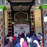 Bersama Santri, Mahasiswa KKN UIN Walisongo Ikuti Mujahadah Bersama