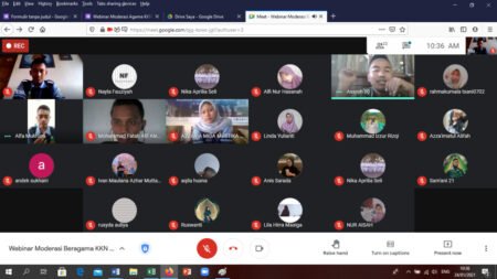 Menyikapai Keberagaman, KKN UIN Walisongo Gelar Webinar Moderasi Beragama