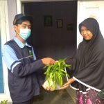 Peduli Gizi Seimbang, Mahasiswa KKN UIN Walisongo Bagikan Sayuran Gratis