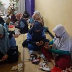 KKN UIN Walisongo Adakan Pelatihan Pengolahan Limbah Sampah di Wates