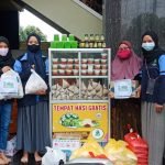 Gerakan Jumat Berkah Ala Mahasiswa Uin Walisongo