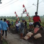 Mudahkan Akses, Jalan Wisata Religi Dusun Klotok Diperlebar