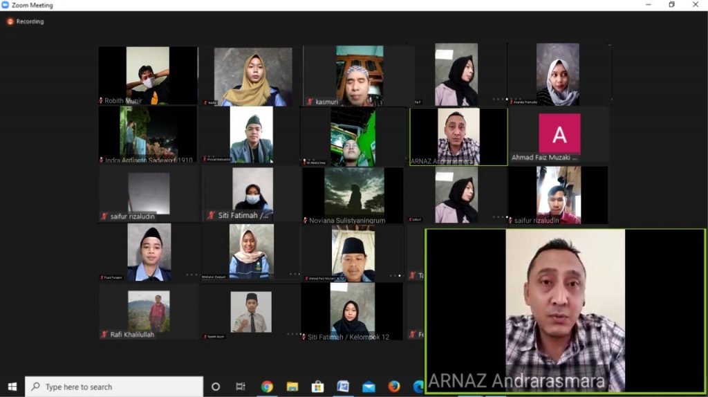 Hadapi Pandemi, KKN MIT DR 11 Kelompok 12 adakan 5 Webinar Salah satu webinar yang diselenggarakan oleh mahasiswa Uin Walisongo