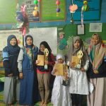 Pembagian Hadiah Lomba Warnai Pelepasan Mahasiswa KKN