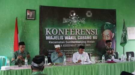 Kiai Abdul Aziz Mufti Pastikan Pimpin MWC NU Sumawe 5 Tahun Kedepan Konferensi 5 tahunan yang di gelar di Gedung MWC Nahdlatul Ulama Kecamatan Sumbermanjing Wetan