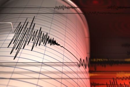 BNPB: Gempa di Malang Akibatkan Enam Meninggal Dunia dan Satu Luka Berat Ilustrasi gempa(Shutterstock
