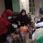 Manfaatkan Lahan Sempit, Mahasiswa PMM UMM Budidayakan Tanaman Hidroponik