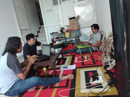 Capacity Building, Lingga Indonesia Gelar Diskusi Rutin Diskusi rutin yang digelar Lingga Indonesia