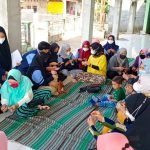 Mahasiswa KKN UIN Walisongo Gandeng UMKM Adakan Latihan Merajut bersama PKK