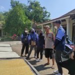 Usung Konsep Digitalisasi, Mahasiswa UIN Walisongo Bantu UMKM Kerupuk Ketan