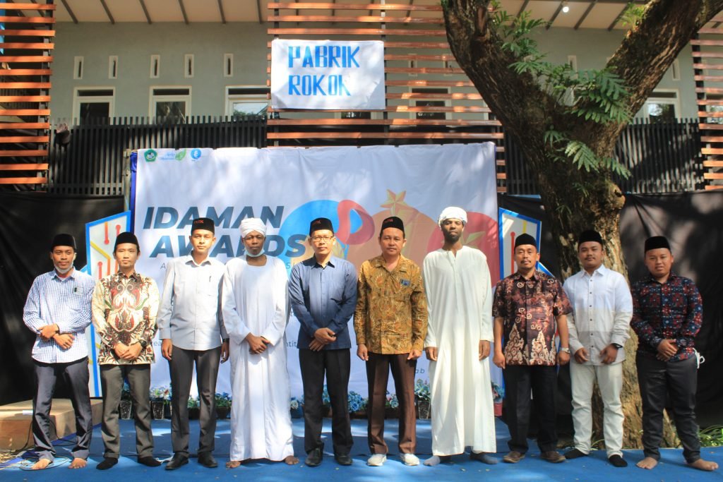 Hadirkan Tiga Native Speaker, Acara Idaman Awards Kelas Idaman Kian Semarak