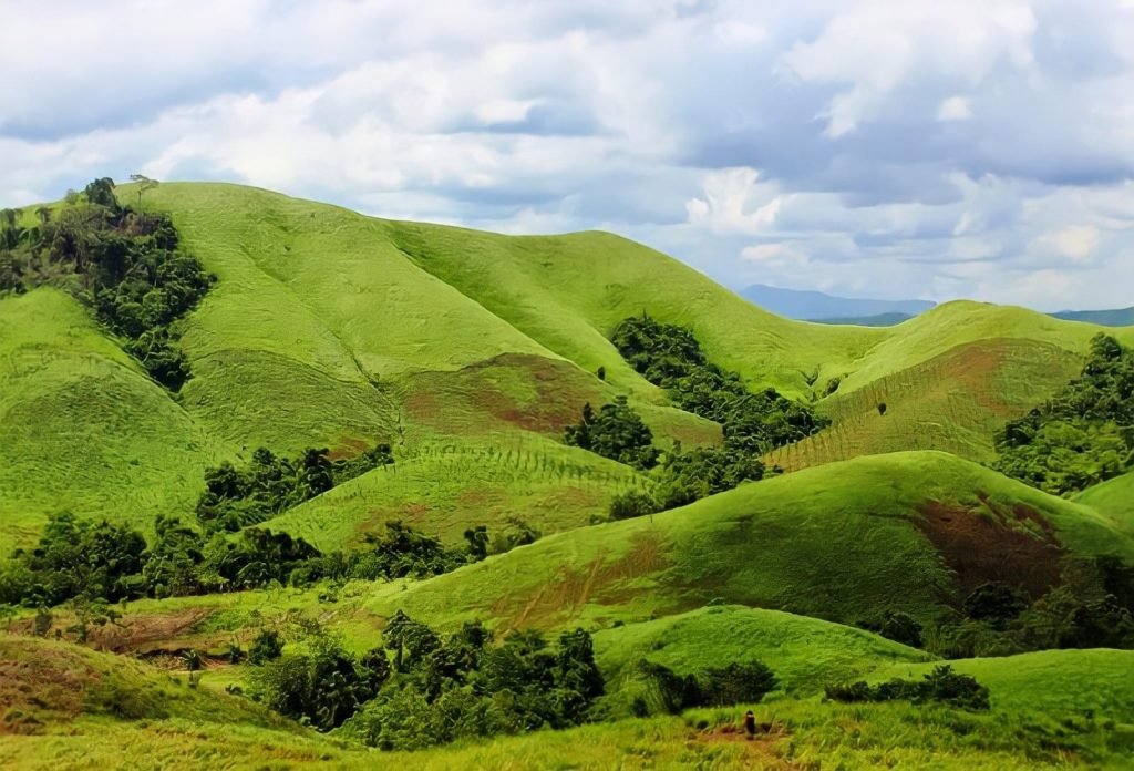 Kawasan Wisata Bromo Savana Bukit Teletubbies Lewat Kabupaten Malang Kembali Dibuka