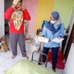 Peduli Lingkungan, Mahasiswa KKN UIN Walisongo Ikuti Kegiatan Pilah Sampah di Kelurahan Mangkangkulon