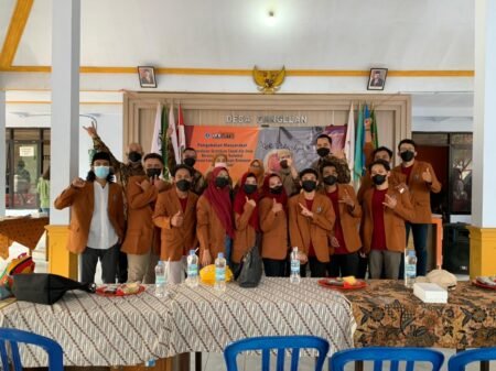 KKNT Mbkm FH UNIKAMA, Sosialiasi Sertifikasi Tanah dan Desa BERSINAR (Bersih Narkoba) Menuju Langkah Strategis Kemajuan Desa Bangelan kknt unikama sosialisasi sertifikasi tanah