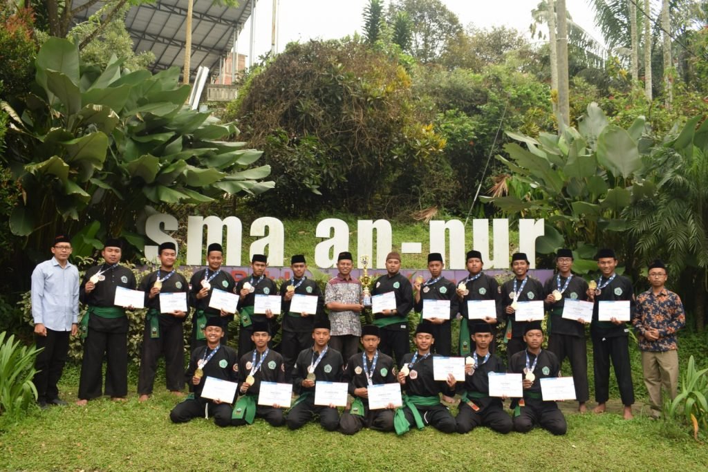 Pagar Nusa SMA An Nur Sabet Gelar Juara Umum Festival Pencak Silat Nasional Pagar Nusa SMA An Nur Gelar Juara Nasional