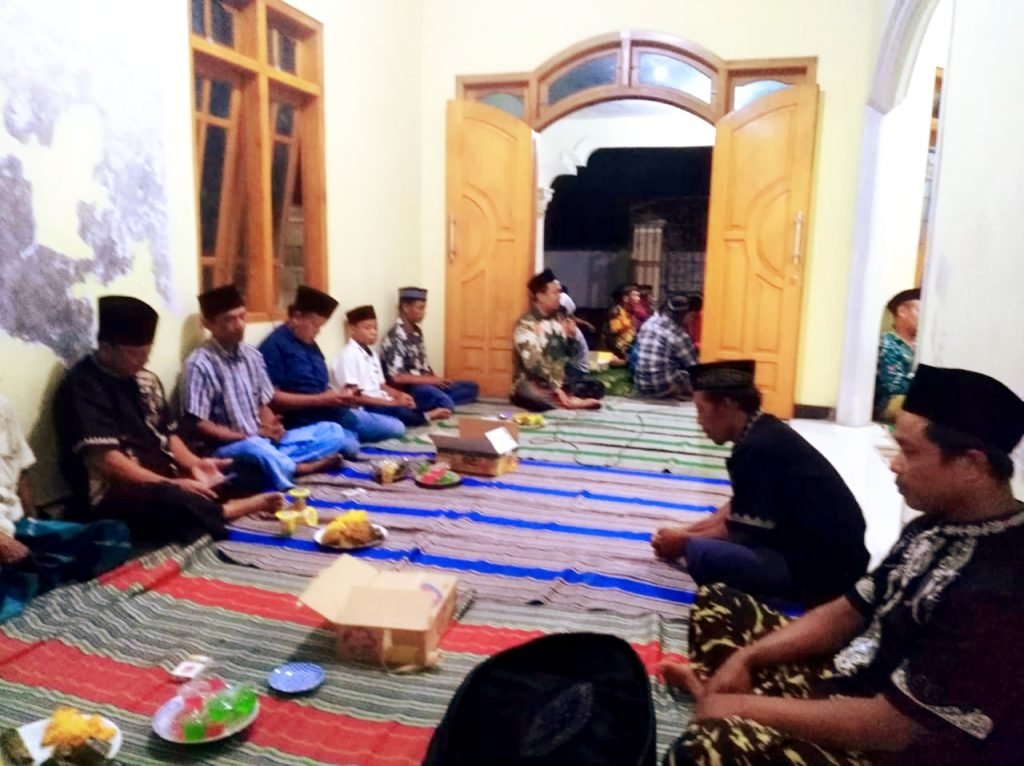 Protret Selamatan Pindah Rumah, Bentuk Rasa Syukur dan Menjaga Tradisi Potret selamatan pindah rumah baru