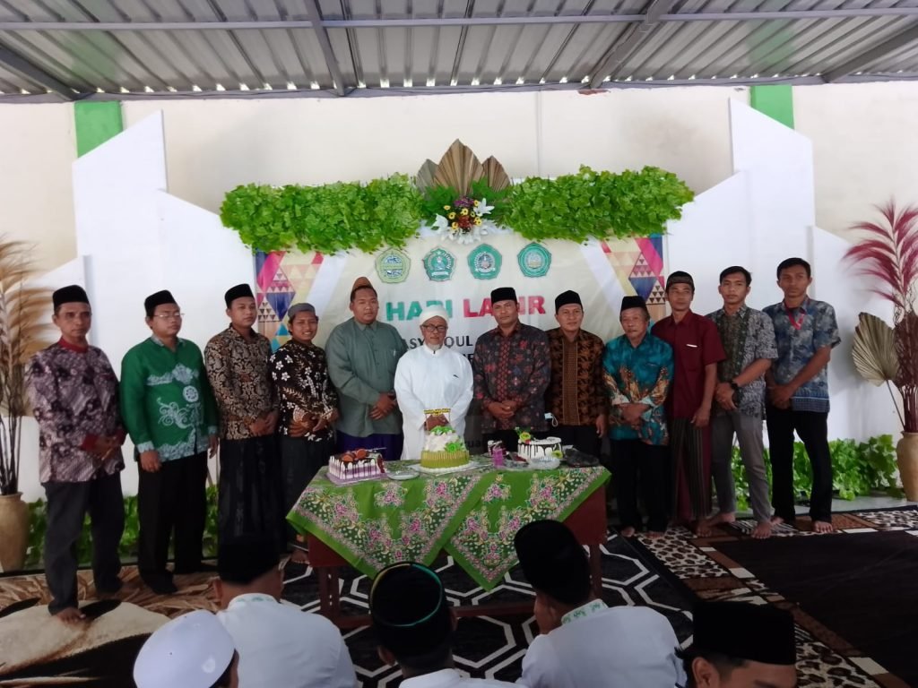 Potret Perayaan Dies Natalis SMK Shifa Pondok Pesantren Shirotul Fuqoha II Potret pelaksanaan dies natalis SMK Shifa Kalipare