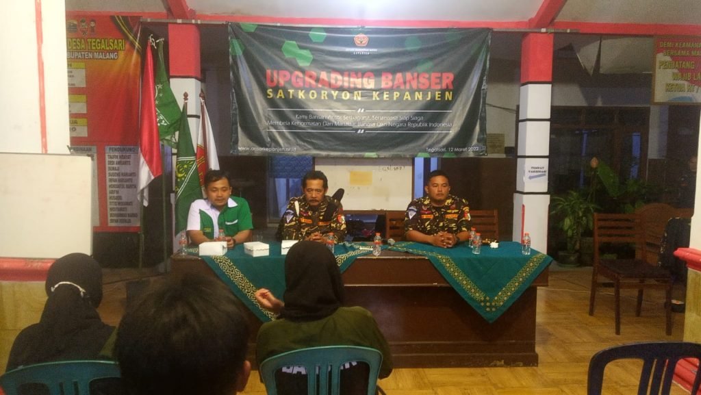 Tingkatkan Kemampuan, Banser Satkoryon Kepanjen Lakukan Upgrading Upgrading teknik dasar pengaturan dan pengamanan lalu lintas Banser Satkoryon kepanjen