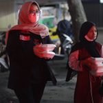 Jumat Berkah, Panti Asuhan Yasibu Bersama Mahasiswa PMM UMM Berbagi Makanan Gratis