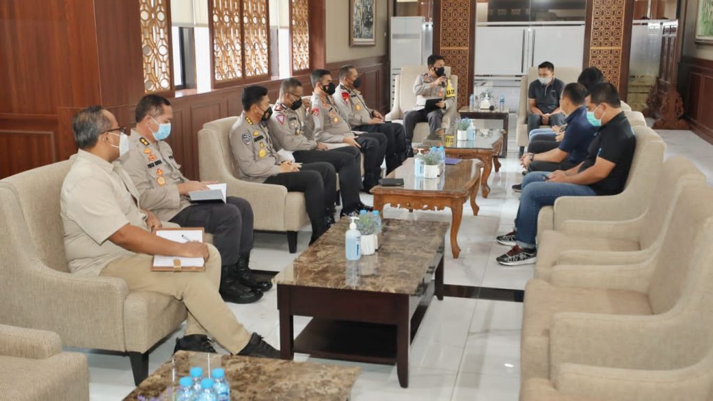Jelang Sepeda Bromo Kom Challange 2022, Kapolda Jatim Terima Audiensi mainsepeda.com dan DBL Indonesia Kapolda Jatim menerima kunjungan mainsepeda.com dan DBL Indonesia